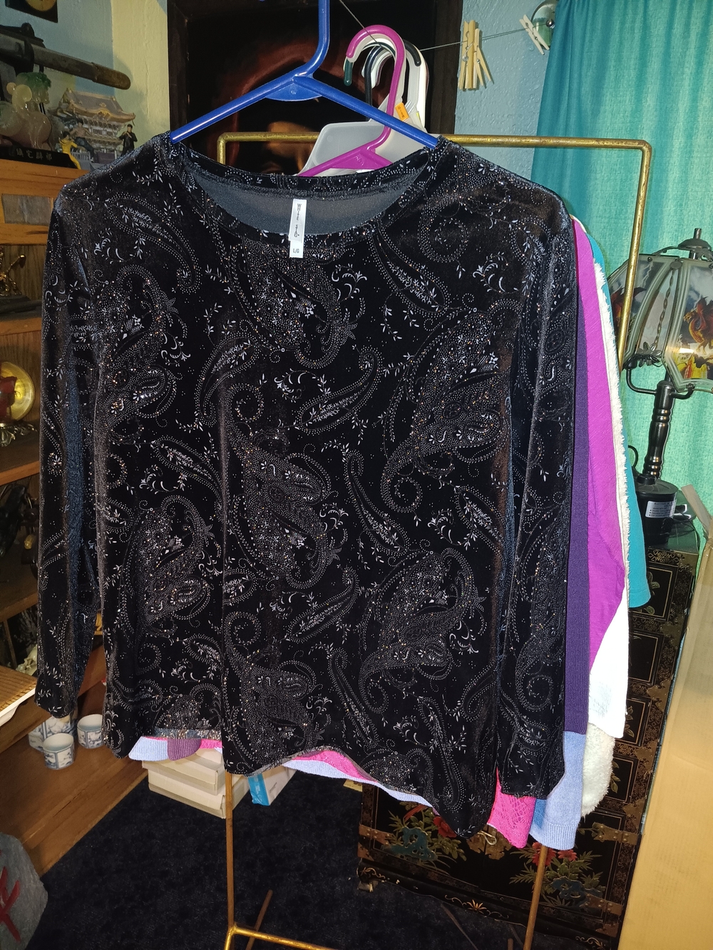 White Stag Black Velvet Paisley-Print Long Sleeve Blouse